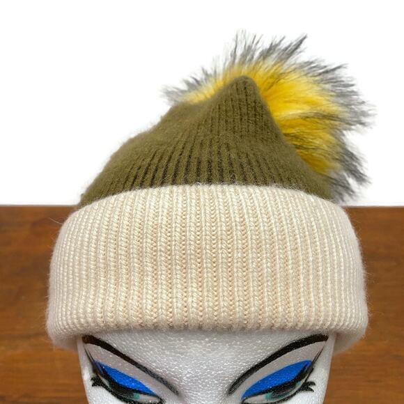 NORLA Canada Faux Fur Top‎ Pom Cuffed Knit Slouch Beanie Toque Hat Anthropologie - Picture 3 of 9